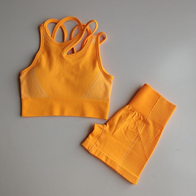 Workout Clothes for Women Seamless Fitness Short Yoga Set Padded Sports Bra Short Sleeve Crop Top Workout Shorts Gym Clothing